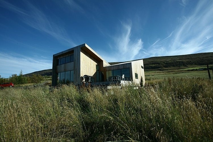 Villa Lola by Arkís Arkitektar