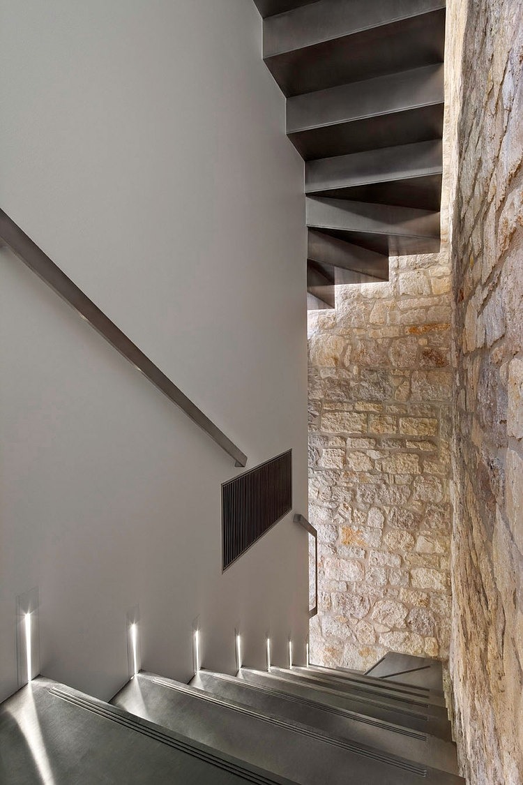 Tower in Rovinj by Giorgio Zaetta Architect