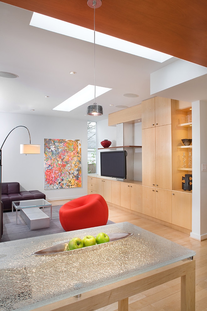 1725 Modern Transformation by Ben Ames AIA