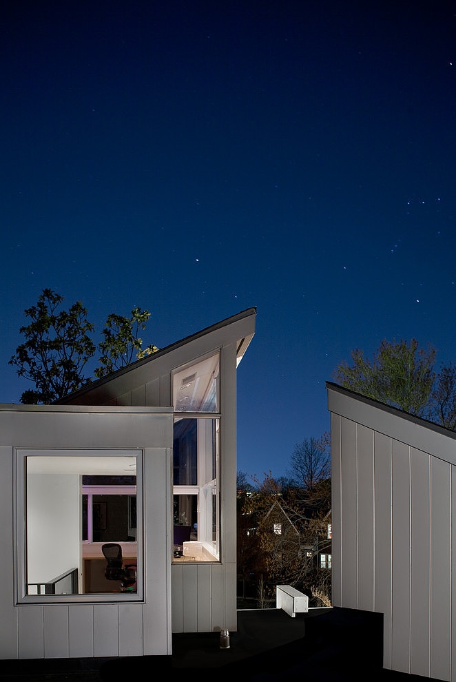 1725 Modern Transformation by Ben Ames AIA