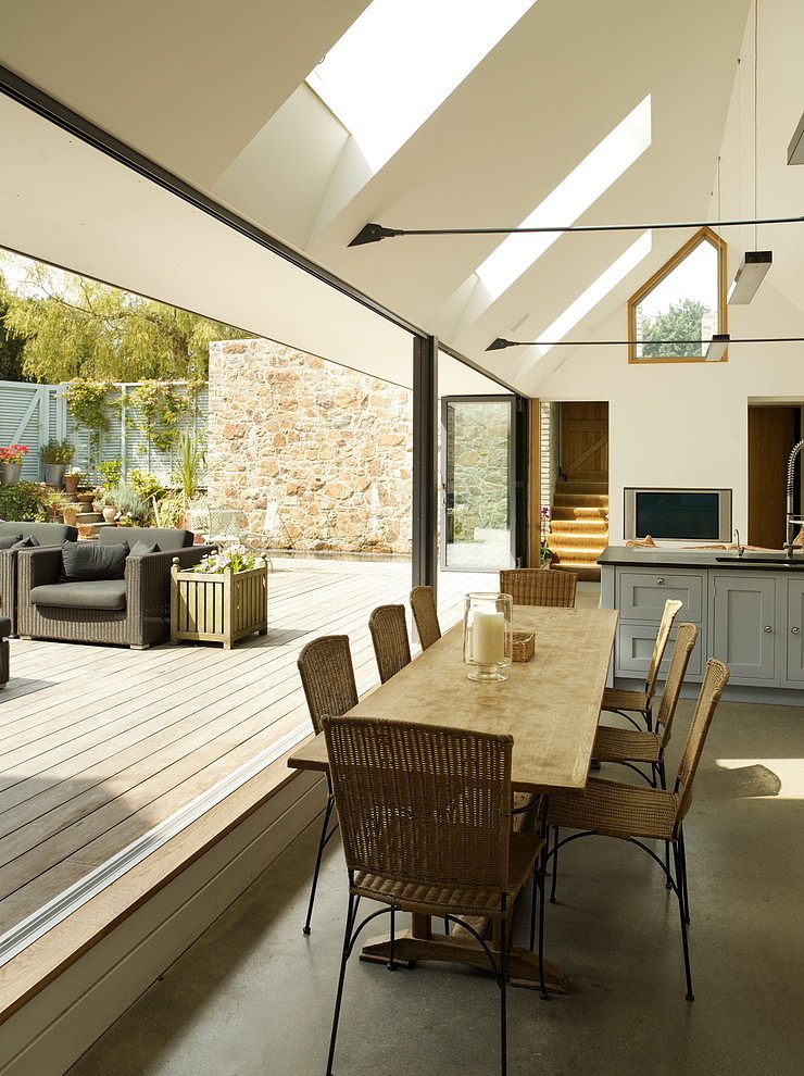 Maison Frie au Four by CCD Architects