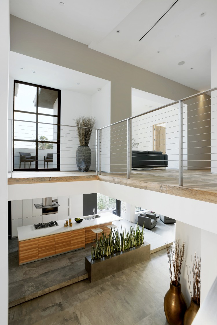 S. Mansfield Ave by Amit Apel Design