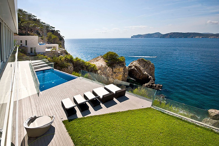 Waterfront Designer Villa in Mallorca