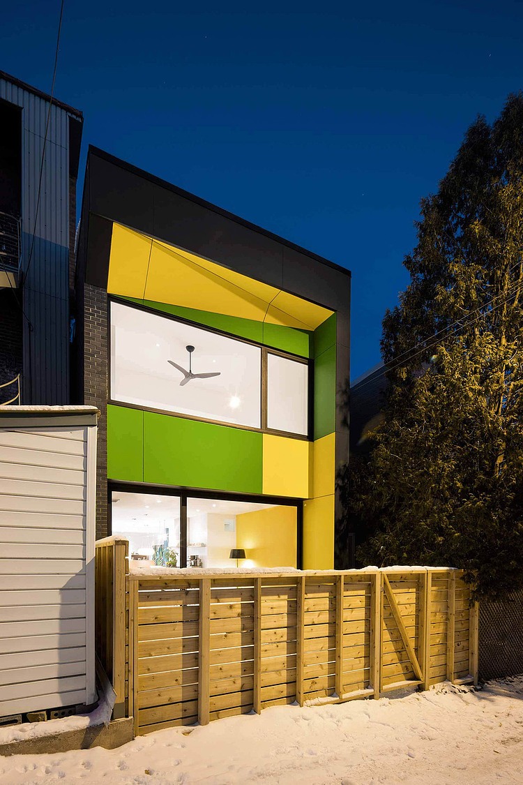 8th Ave Residence by NatureHumaine