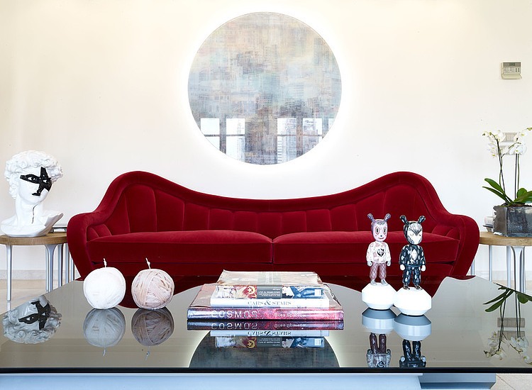 Leanna Apartment by Vick Vanlian Architecture and Design