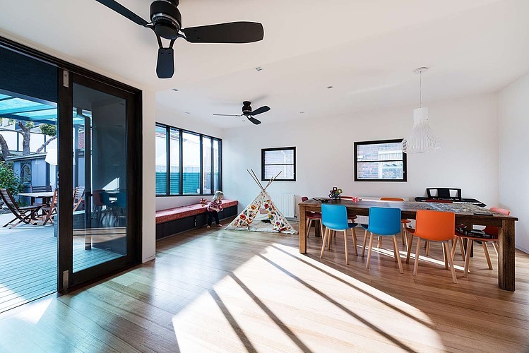 Weatherboard House by Statkus Architecture