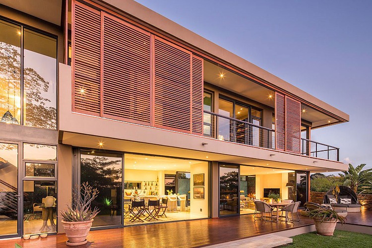 Aloe Ridge House by Metropole Architects