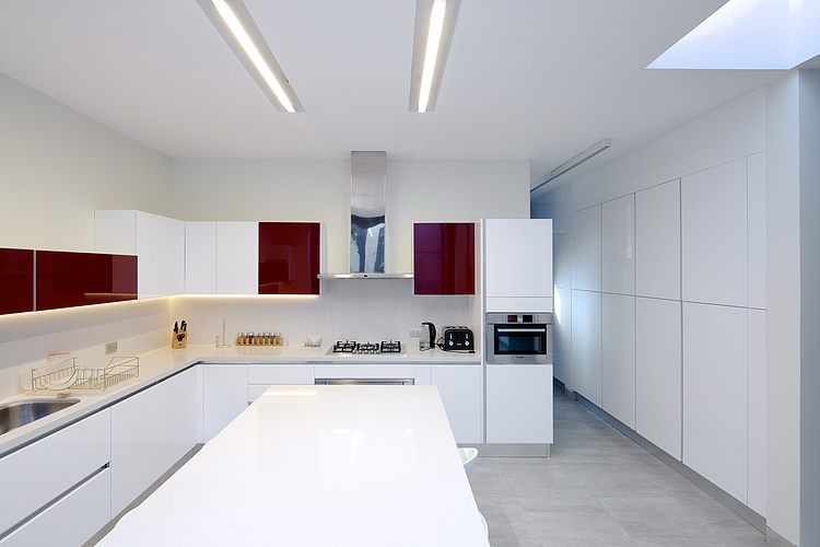 Mo House by Gonzalo Mardones Arquitecto