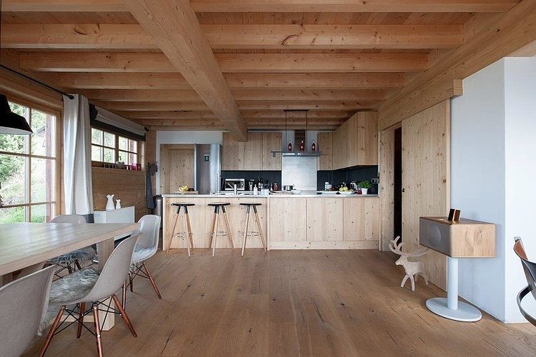 Chalet in Switzerland by Donatienne d'Ogimont