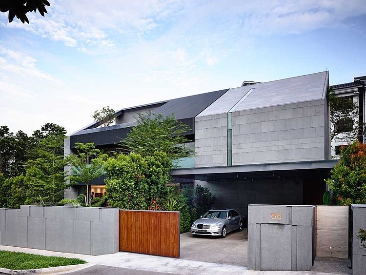 66MRN House by ONG&ONG