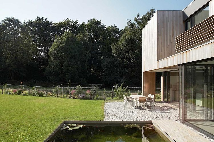 Modern Houses by Zamel Krug Architekten