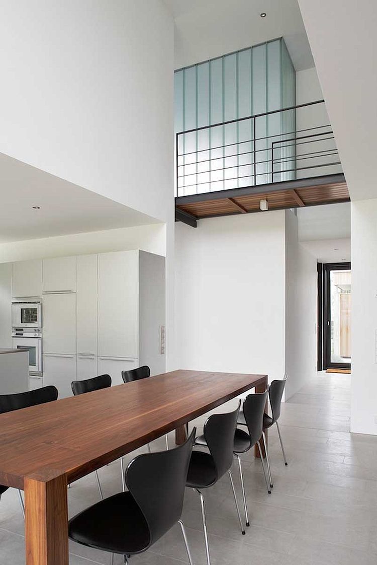 Modern Houses by Zamel Krug Architekten