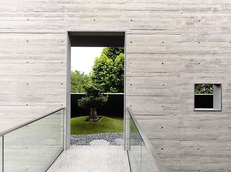 66MRN House by ONG&ONG