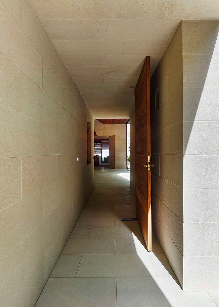 Pittwater House by Andrew Burges Architects