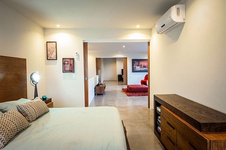 Casa IPE by P+0 Architecture