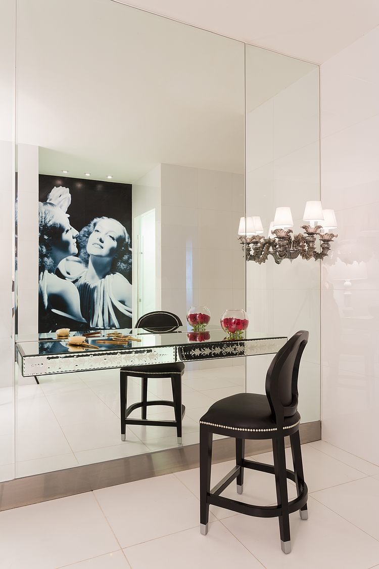 Yoo Panama by Philippe Starck