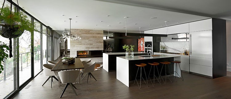 Modern Riverfront Residence by dSPACE Studio