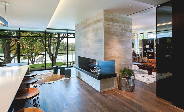 Modern Riverfront Residence by dSPACE Studio