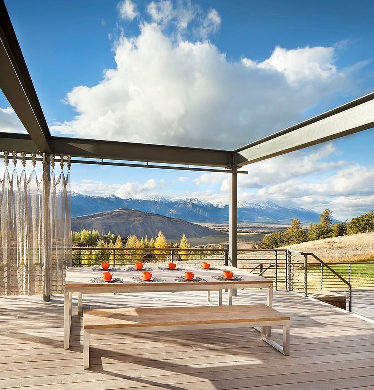 Contemporary Western by Hoyt / CTA Architects