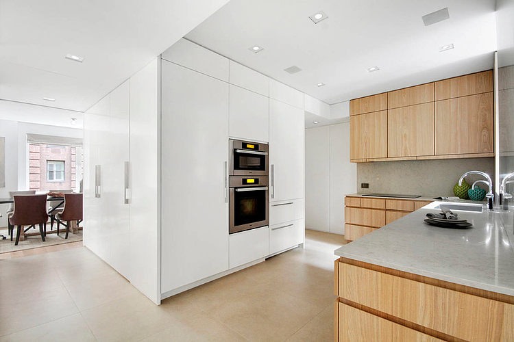 New York Apartment by studio D