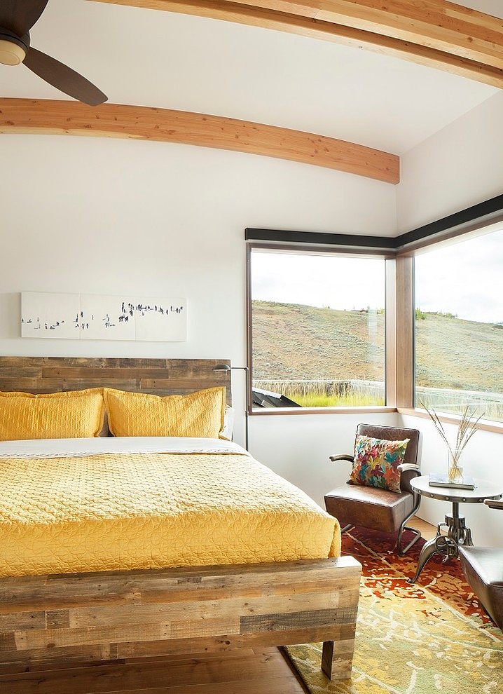 Contemporary Western by Hoyt / CTA Architects